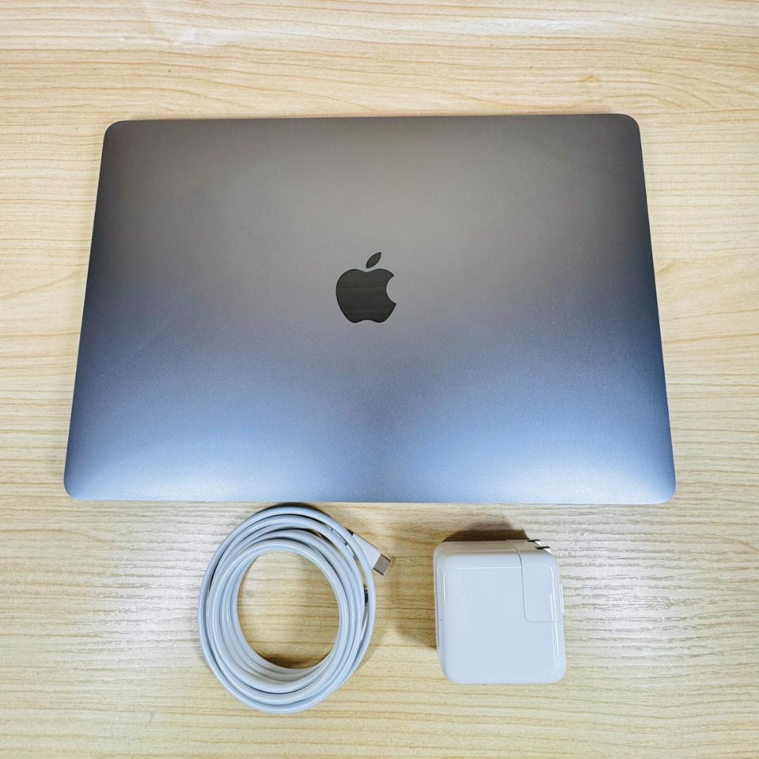 MacBook本体 P347 Apple MacBook Air i5 8GB 512GB