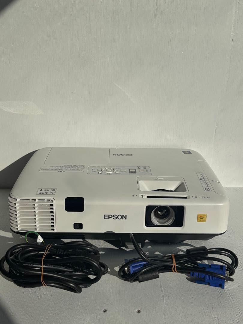 EPSON EH-TW5700 プロジェクター本体