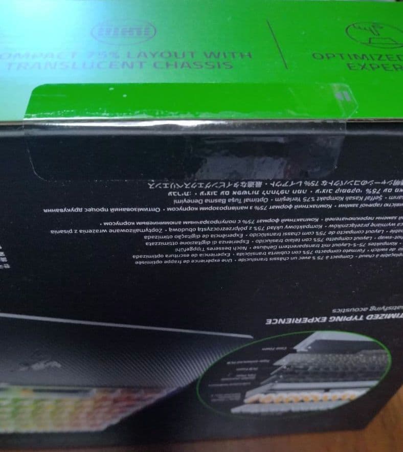 キーボード RAZER BLACKWIDOW V4 75% PHANTOM WHITE