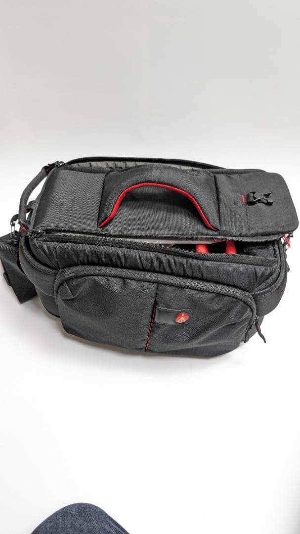 Manfrotto ビデオカメラケース ブラック/レッド