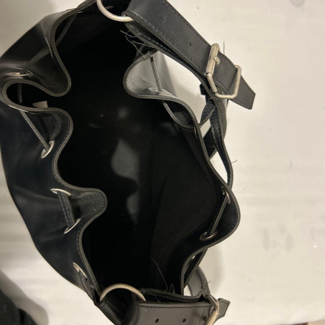 コムデギャルソンブラックレザーバケットバッグ