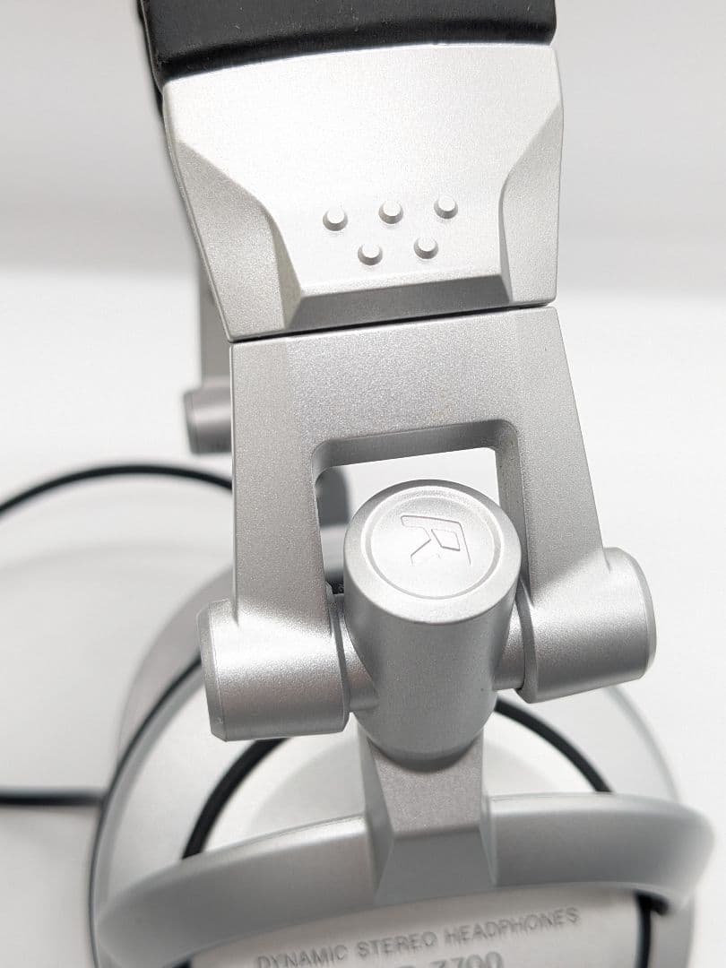 SONY ヘッドホン MDR-Z700 ソニー