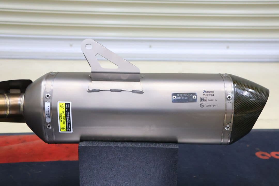 NINJA250 400 Z250 アクラポビッチスリップオンマフラー18〜