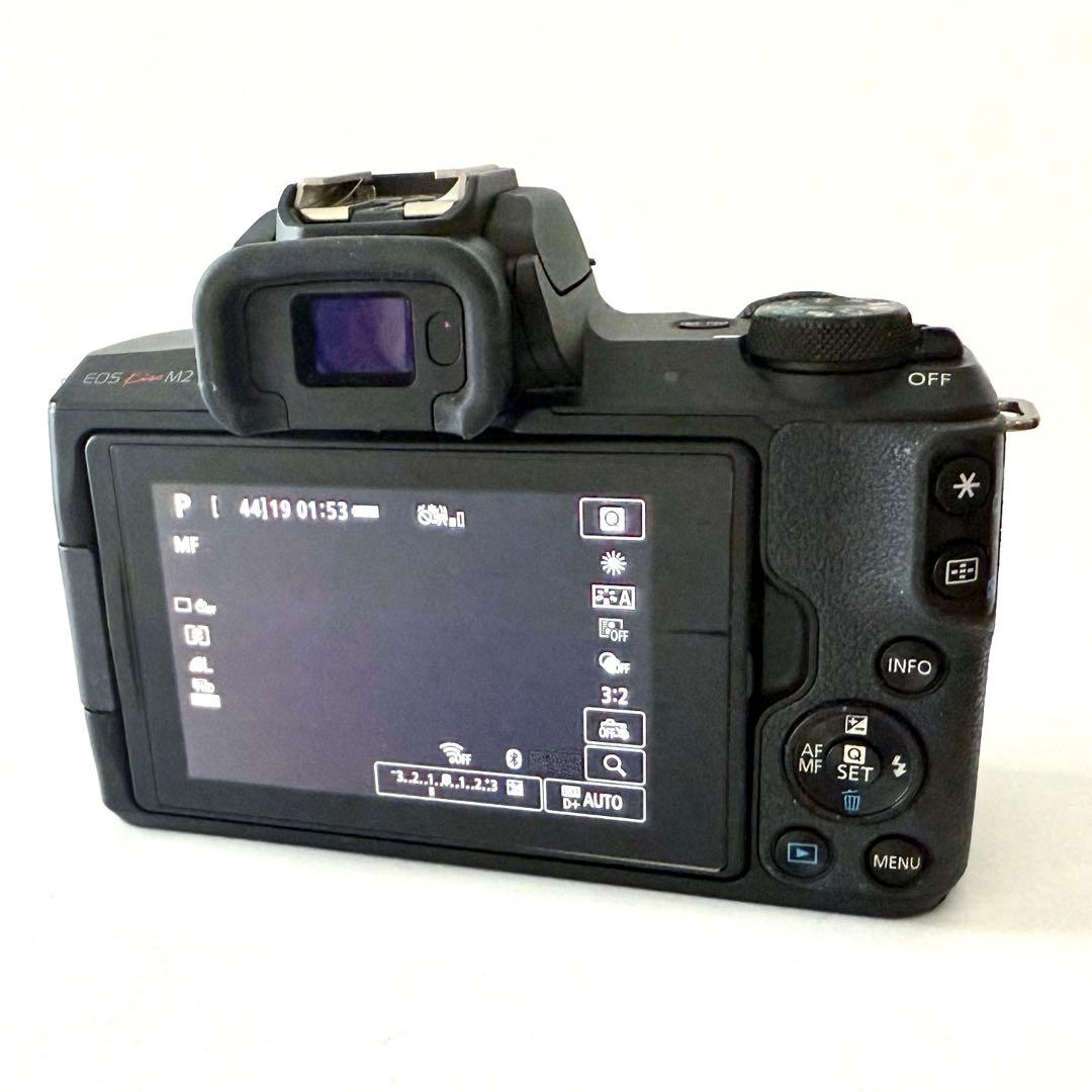 Canon EOS M2 デジタル一眼レフ レンズ3本 used