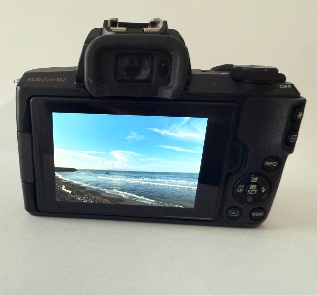 Canon EOS M2 デジタル一眼レフ レンズ3本 used