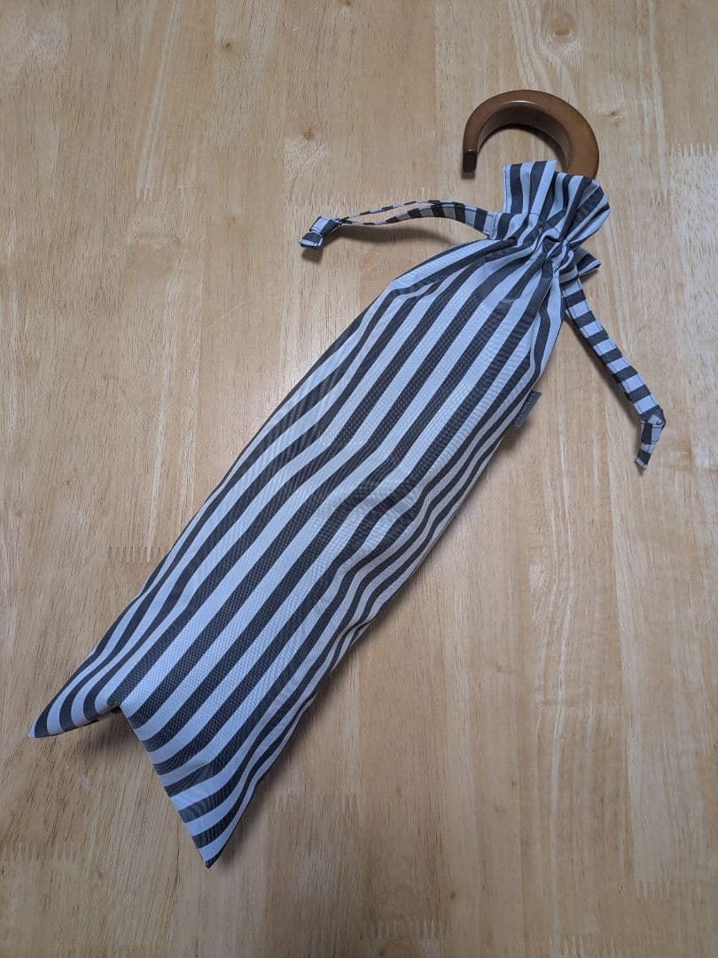 【中古】SUN BARRIER 100 日傘 白黒ストライプ フリル付き
