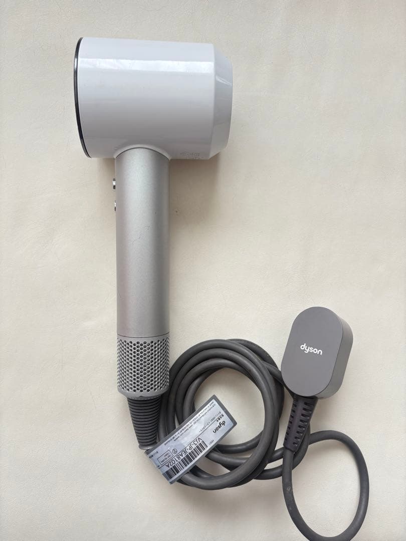 Dyson ヘアドライヤー ホワイト/シルバー