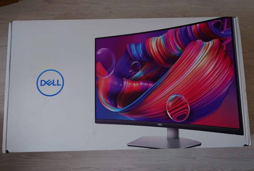 Dell S3221QS 31.5インチ モニター 曲面 4K ディスプレイ