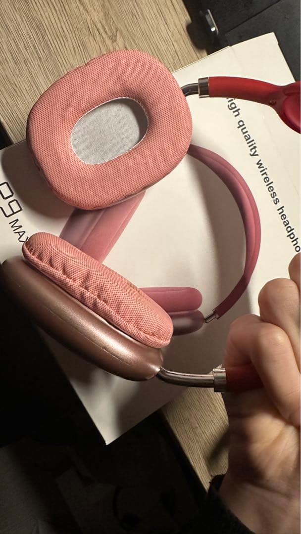 ワイヤレスヘッドフォン