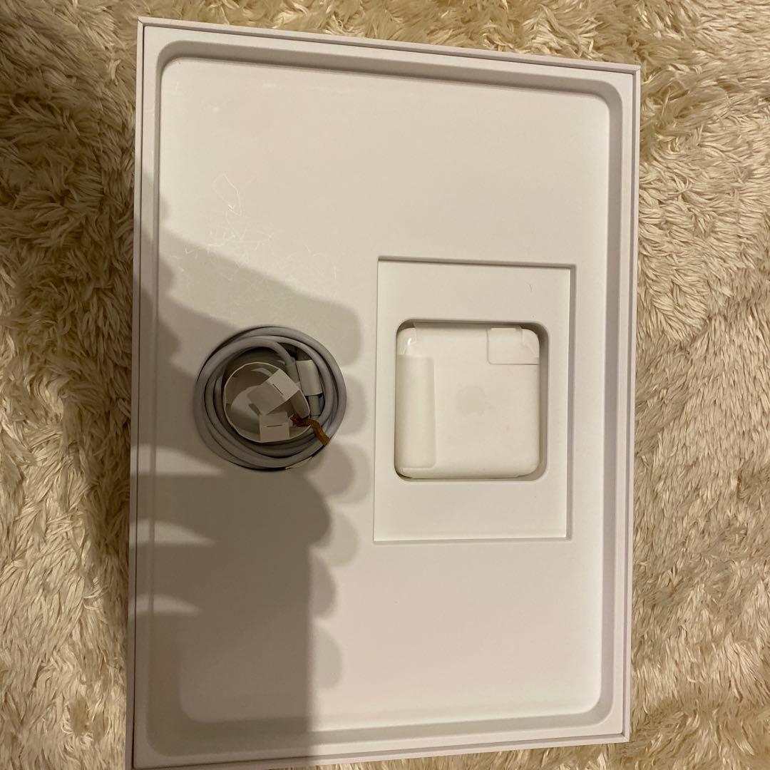 MacBook Pro 2019 Intel Touch Barスペースグレー