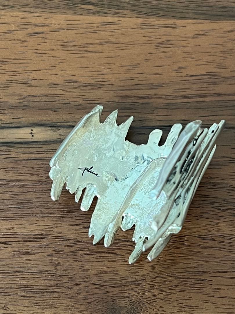 PULUIEプリュイ　シャッタード M ヘアピアス　ヘアゴム