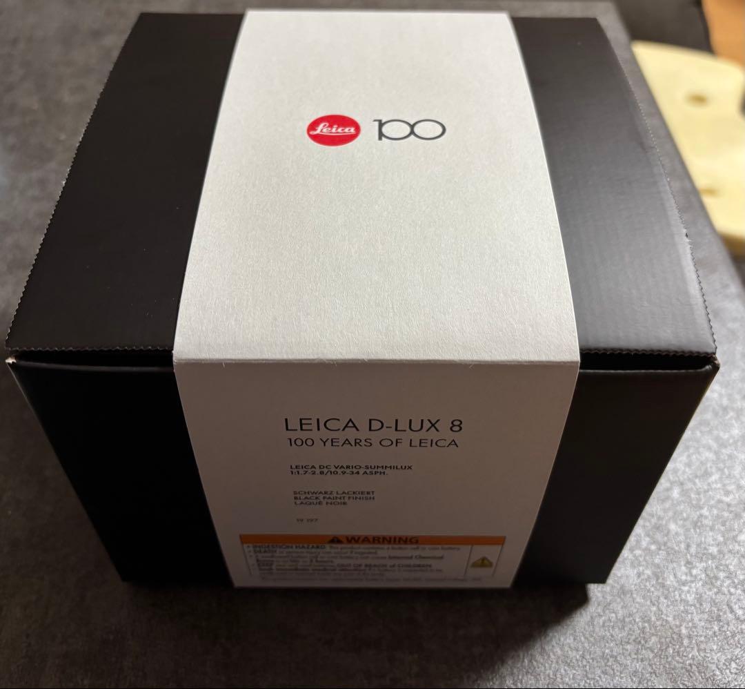 美品:特別限定モデルライカD-LUX8 “100 YEARS OF LEICA”