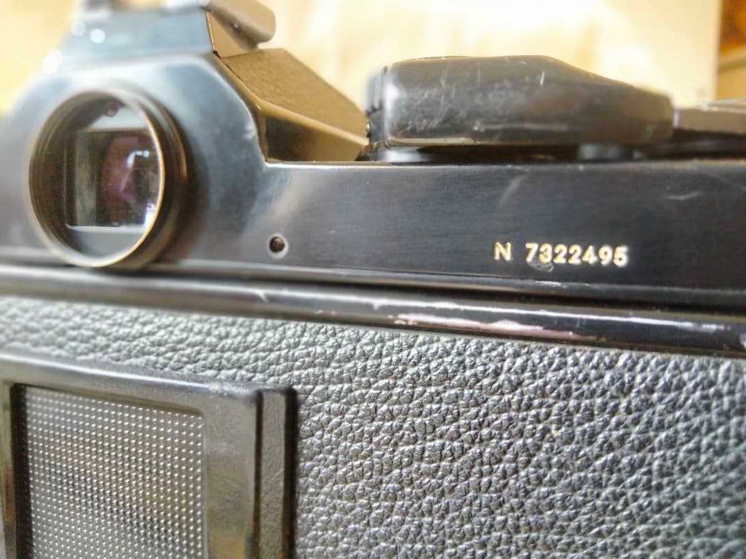 カメラ　レンズ、一眼レフ　Nikon FM2