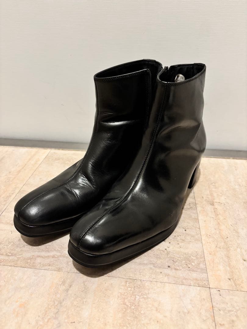 ブラック 中ヒール