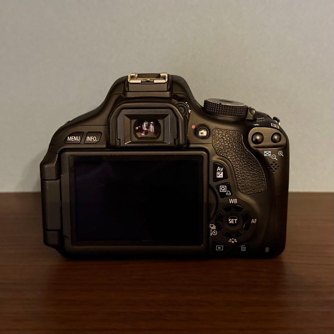 Canon EOS Kiss X5 本体 BODY マニュアル本SDカード付