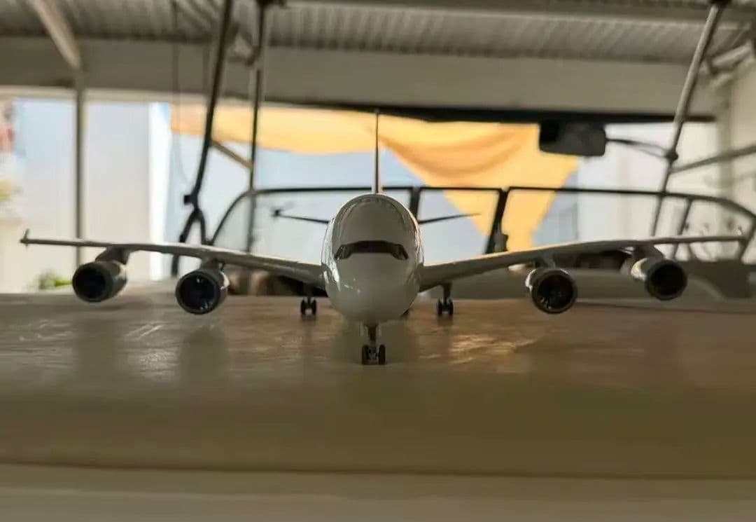 エアバス A380 1/160 大型 飛行機 模型 ハウスカラー