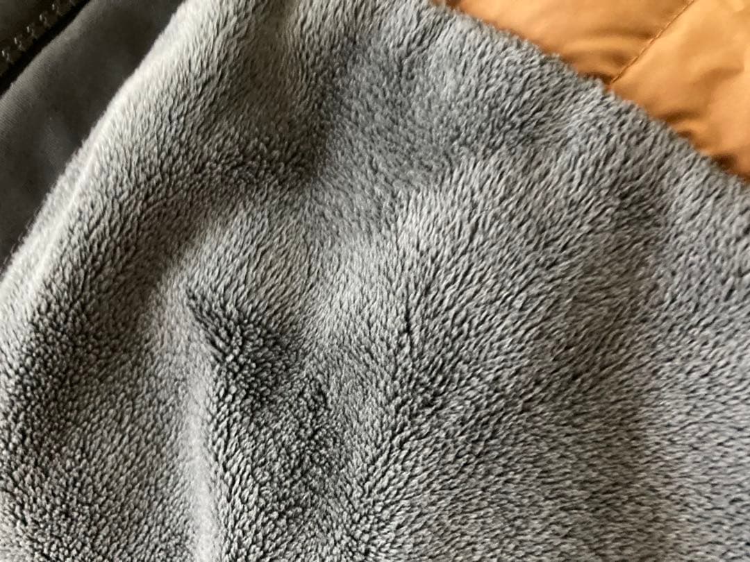 美品Patagonia ボーイズ XXL インサレーテッド イスマス ジャケット