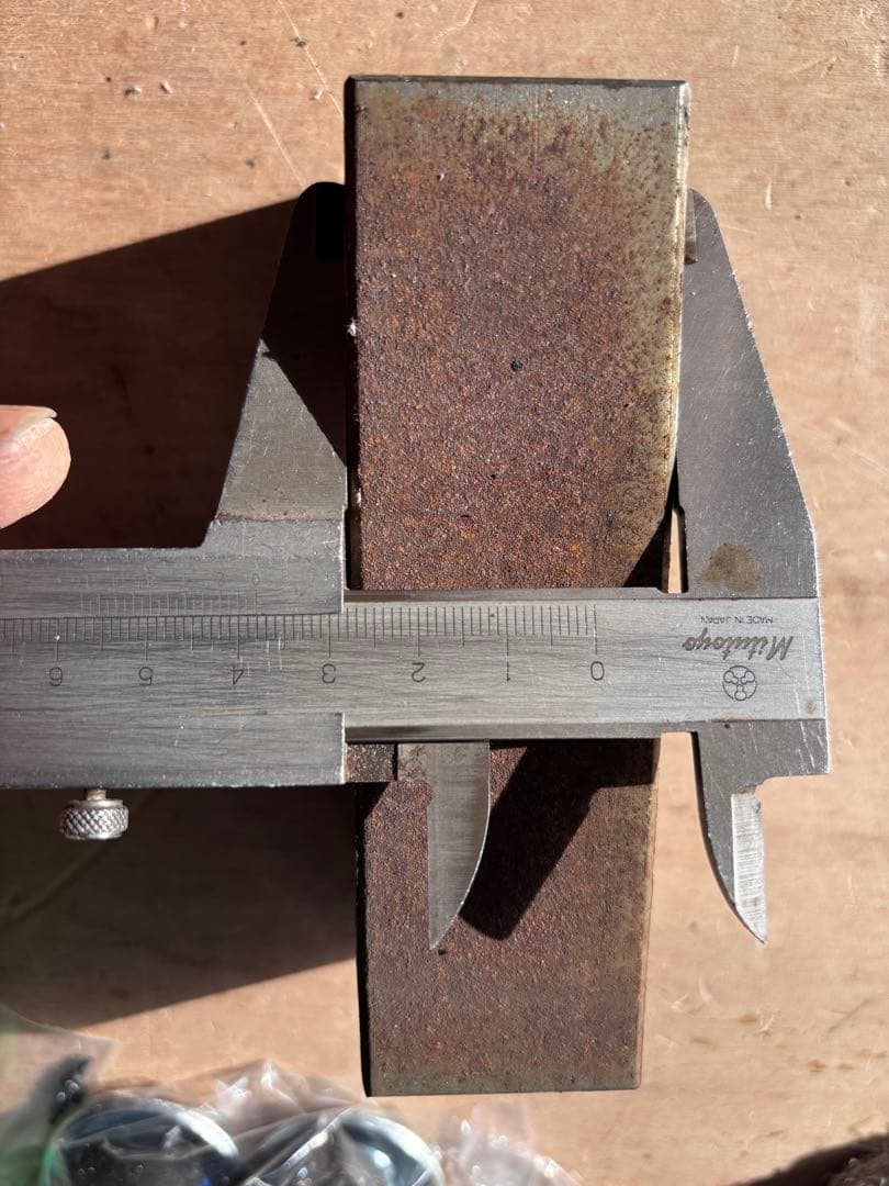 ハイエース 200系2WD ディーゼル　KYB ショック 玄武 トーションバー