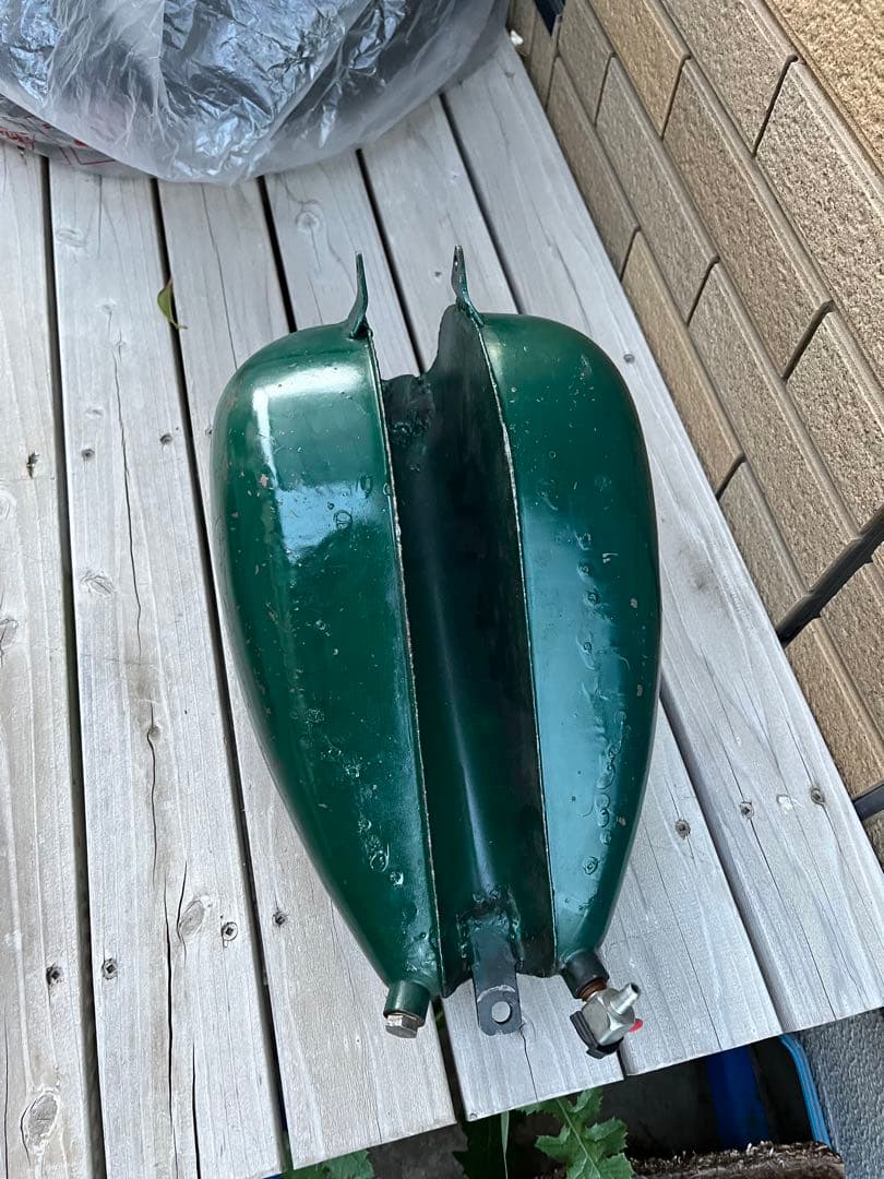 ピーナッツタンク　緑　ハイトンネル