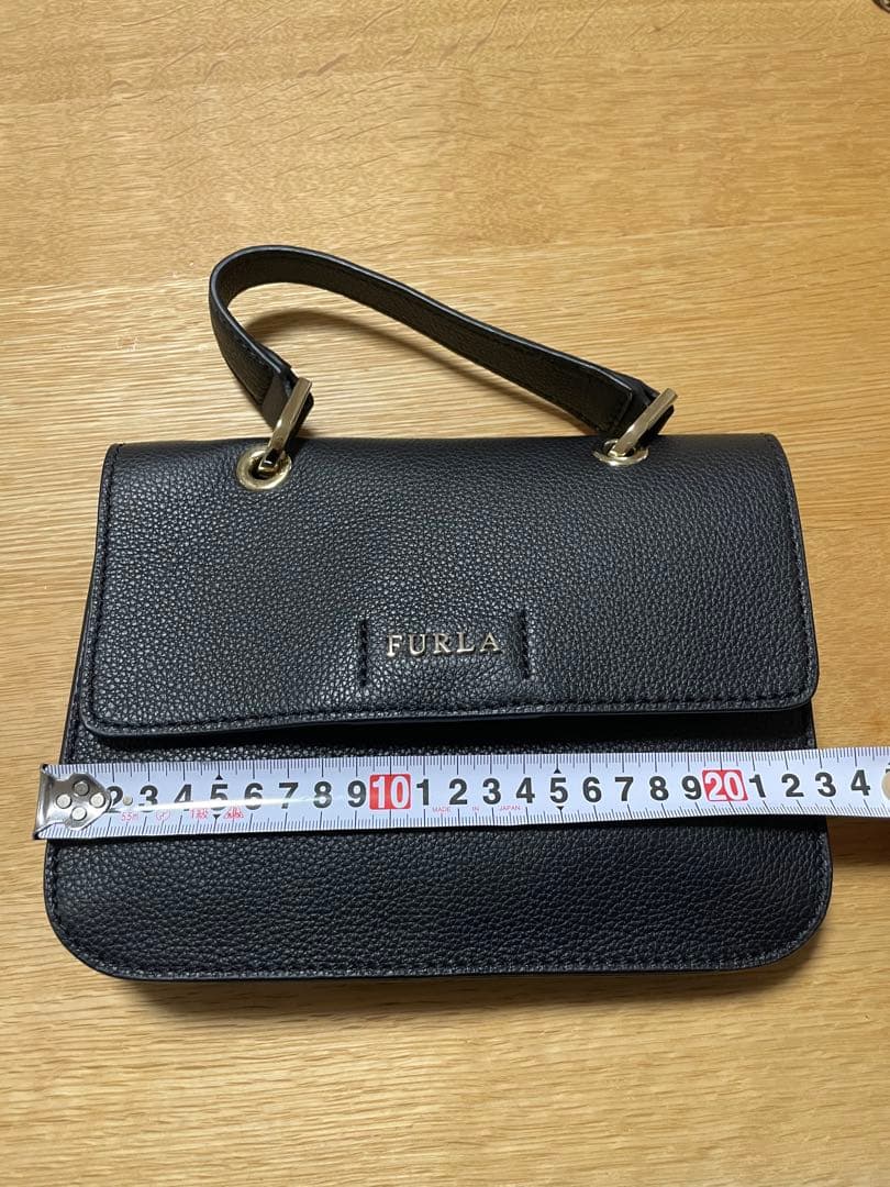 FURLA 新品未使用　ショルダー付きハンドバッグ　黒