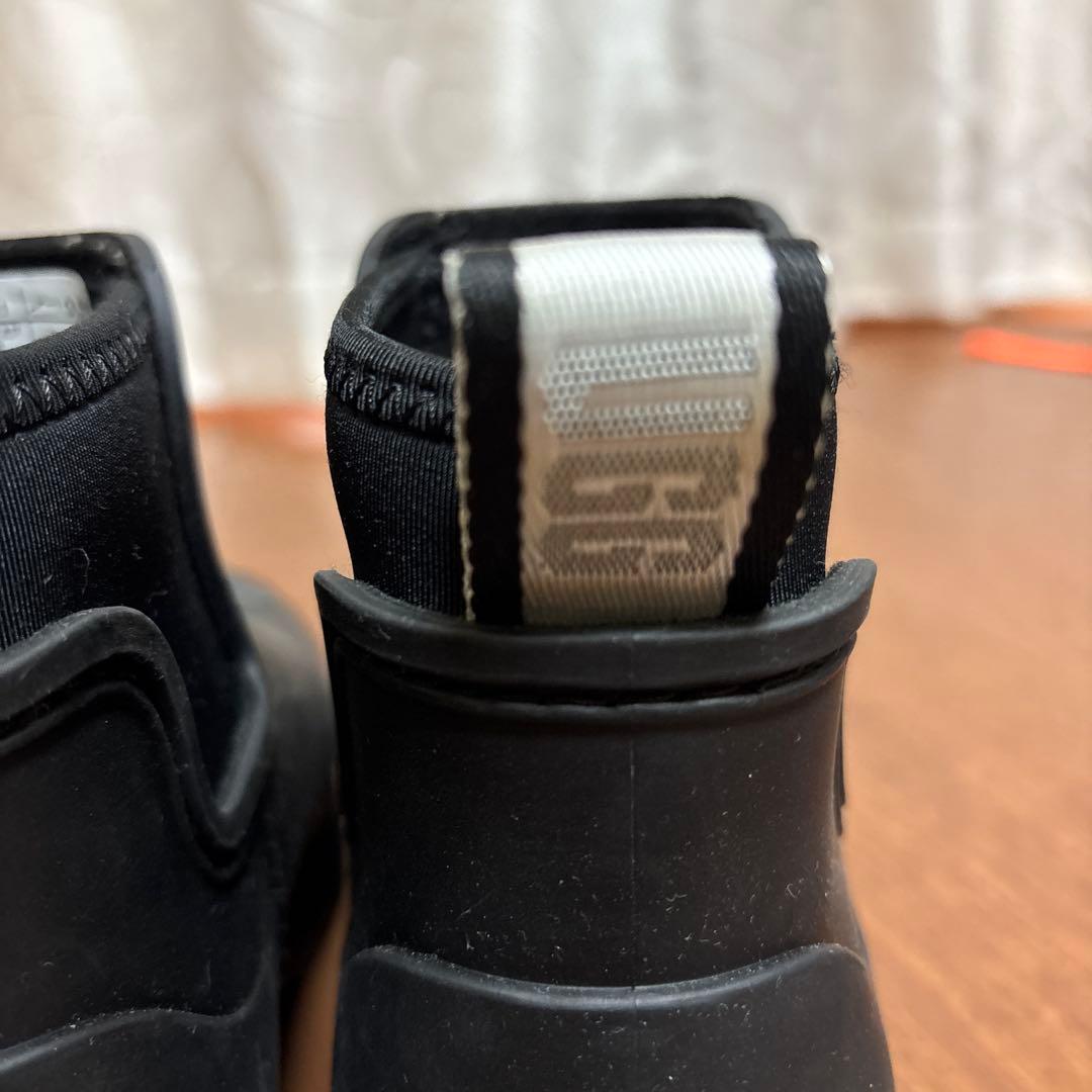 新品UGG ブラック ショートブーツ 雨天用　起毛取り外し可能！ インヒール