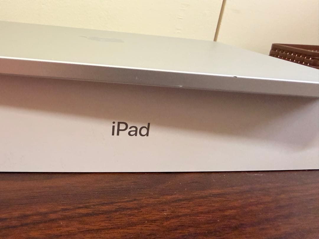 シ*ー様 Apple iPad （A16）Wi-Fi 128GB 箱付属