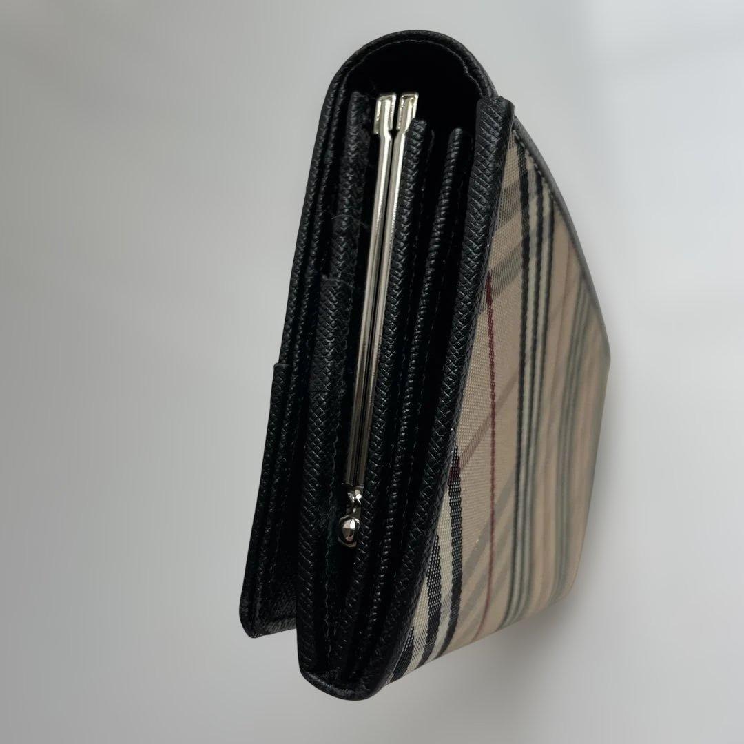 美品★BURBERRY★長財布　レザーノバチェック　ブラック