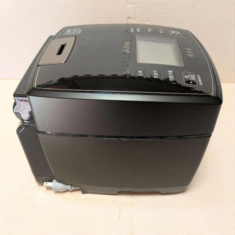 三菱 【本炭釜】 NJ-VWB10-B 5.5合 2020年製