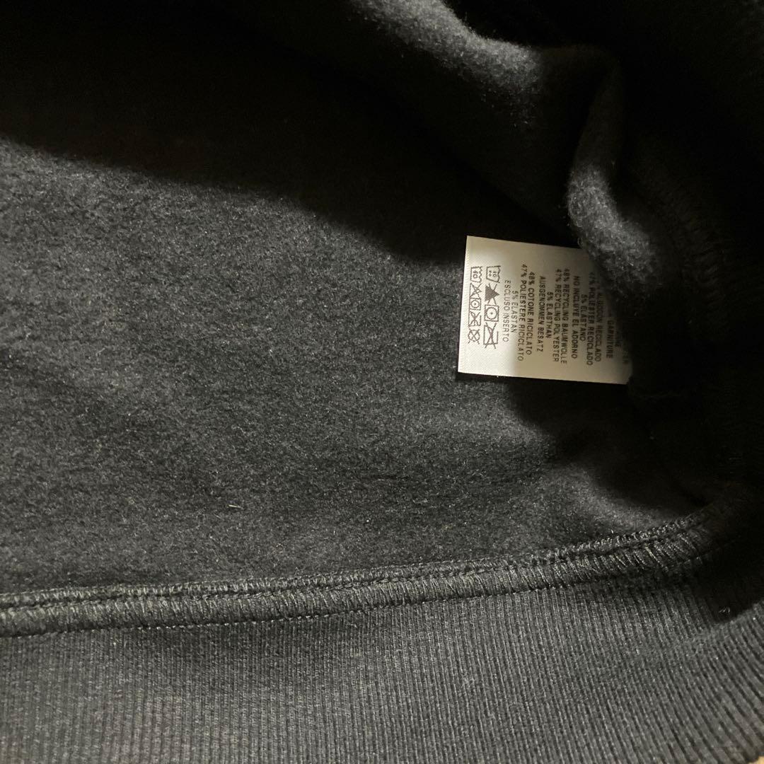 新品 パタゴニア P-6 Label ブラック S スウエット トレーナー裏起毛