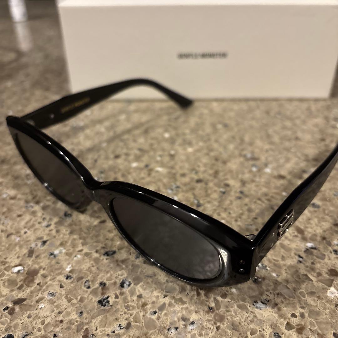 ジェントルモンスター　GENTLE MONSTER ROCOCO ロココ