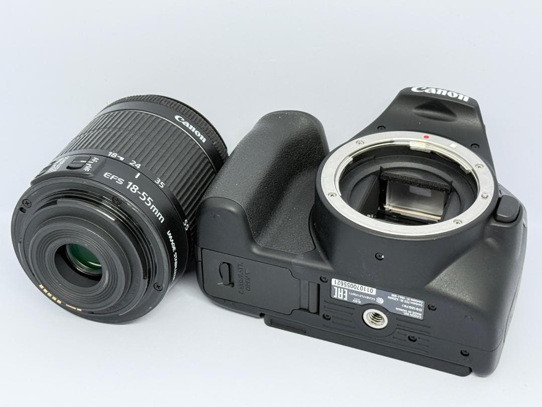 ⭐️Canon EOS Kiss X10 一眼レフカメラ⭐️