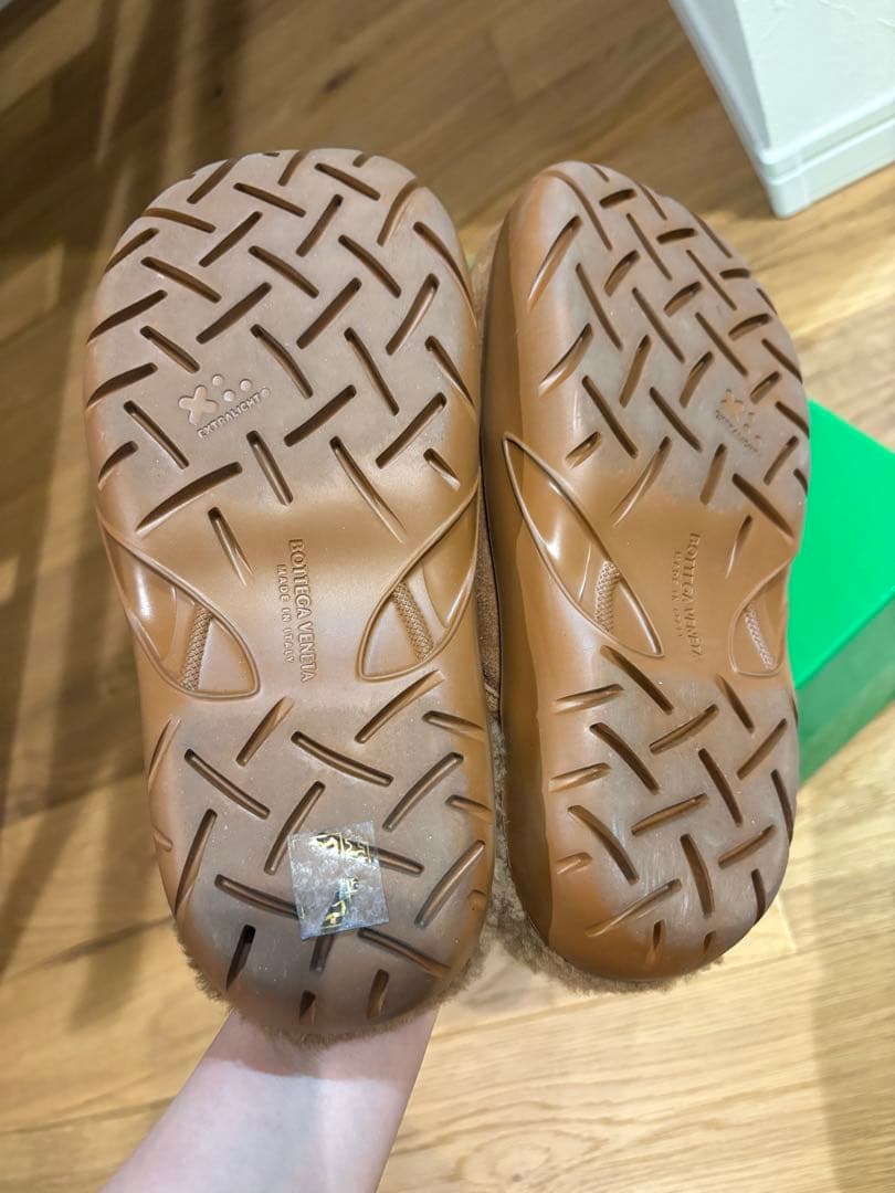 【美品】ボッテガヴェネタ✴︎シアリング&カーフスリッポン35