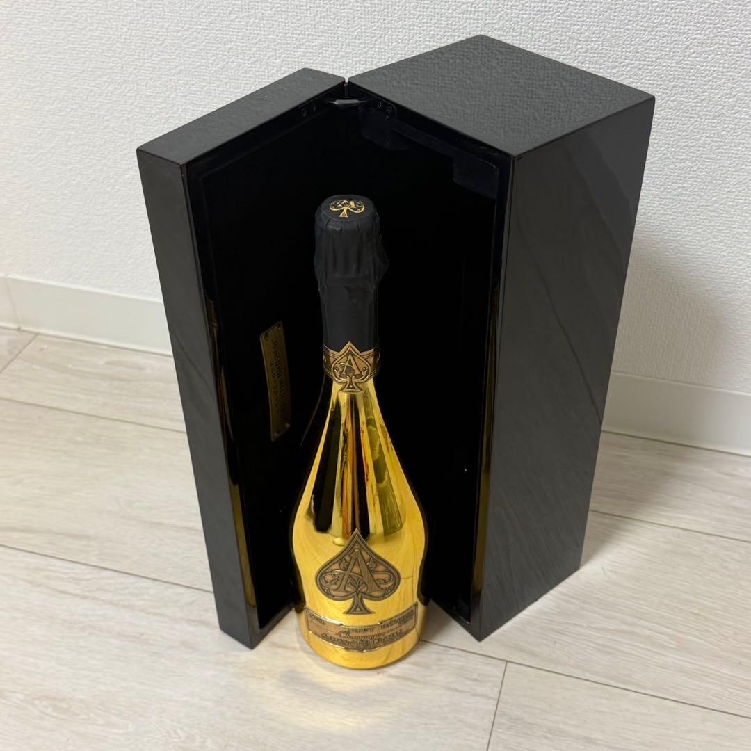 アルマンド ブリニャック ゴールド