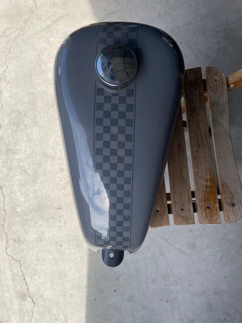 SR400 国産アメリカン　ハーレーダビッドソン　スポーツスター　タンク