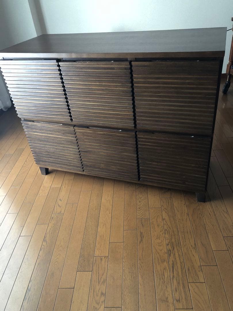 【美品・送料込み】キャビネット　サイドボード　リビングボード　木製