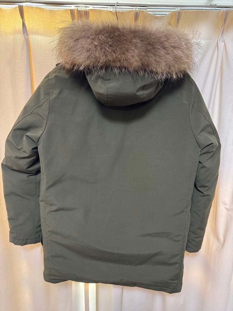 DANTON　ダウンジャケット　オリーブ色 サイズ38