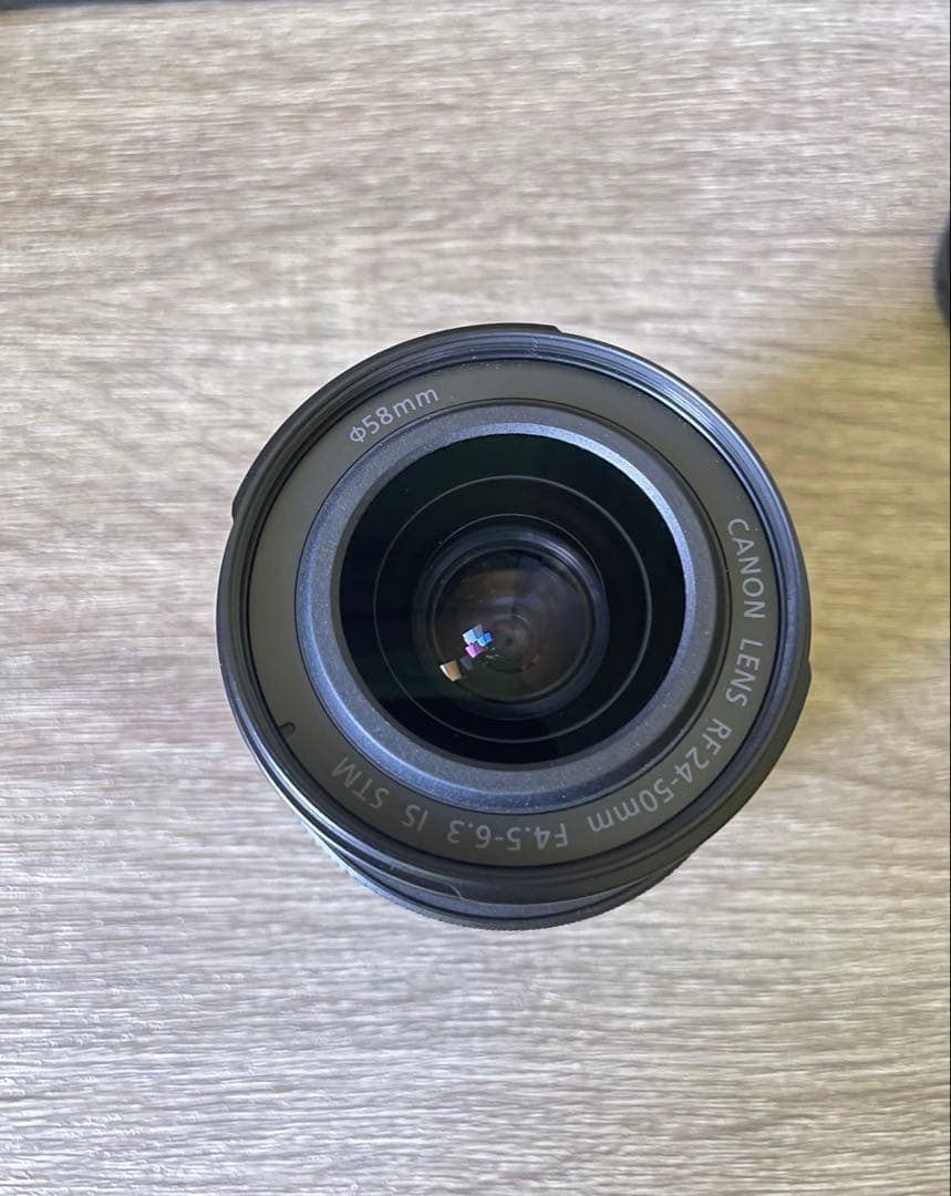 ほぼ未使用　CANON RF24-50mm F4.5-6.3 IS STM