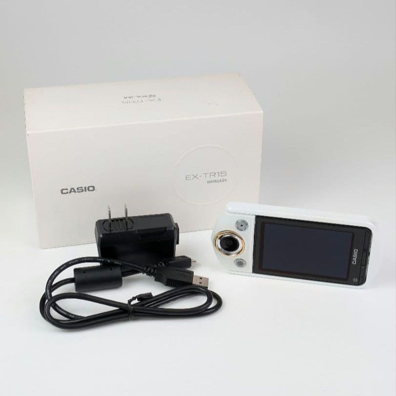 CASIO EXILIM EX-TR15 自撮りデジカメ