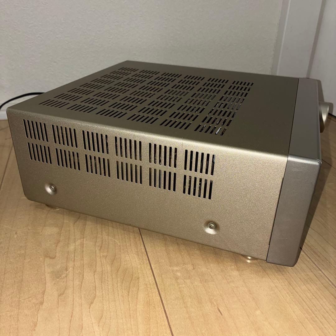 onkyo R-810M チューナー内蔵アンプです いい音です！！