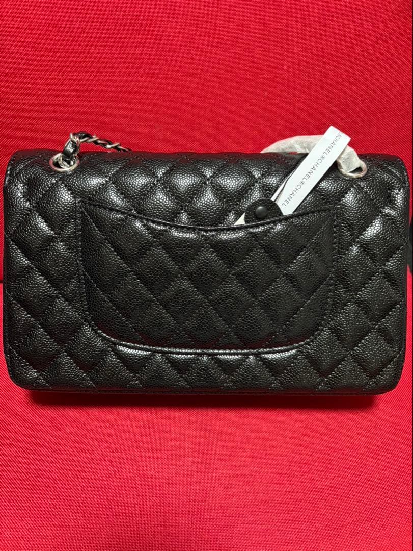 CHANELノベルティキャビアスキンシルバーチェーン