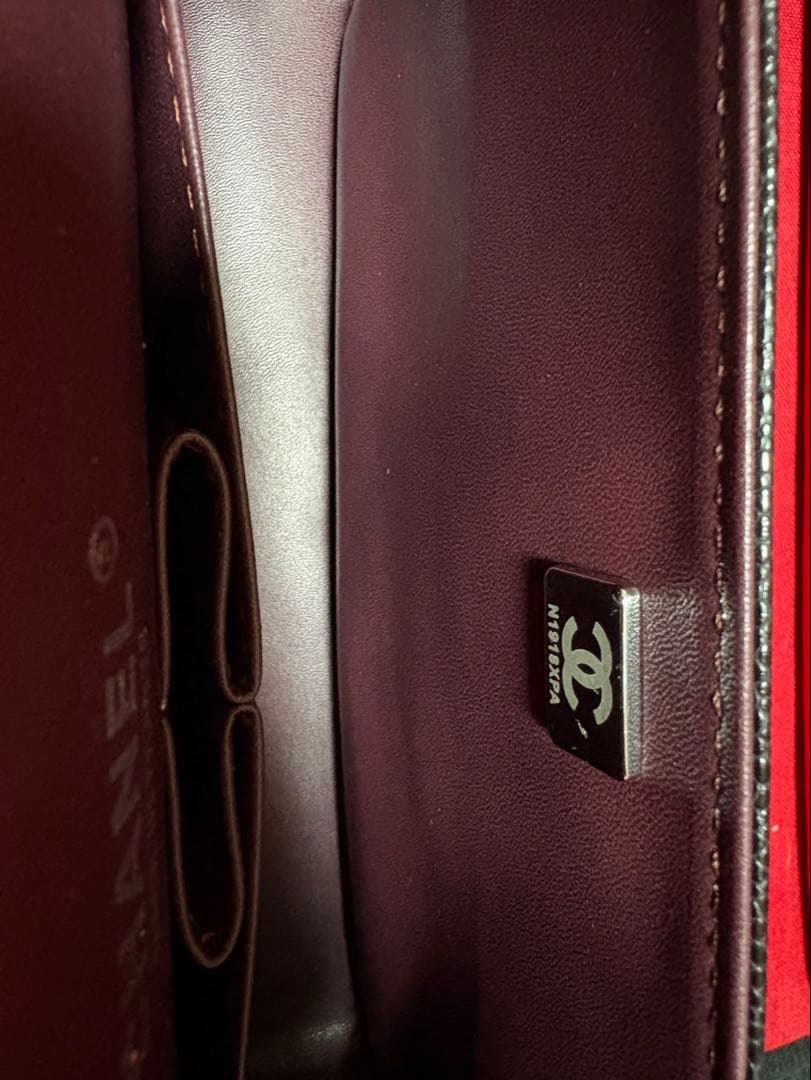 CHANELノベルティキャビアスキンシルバーチェーン