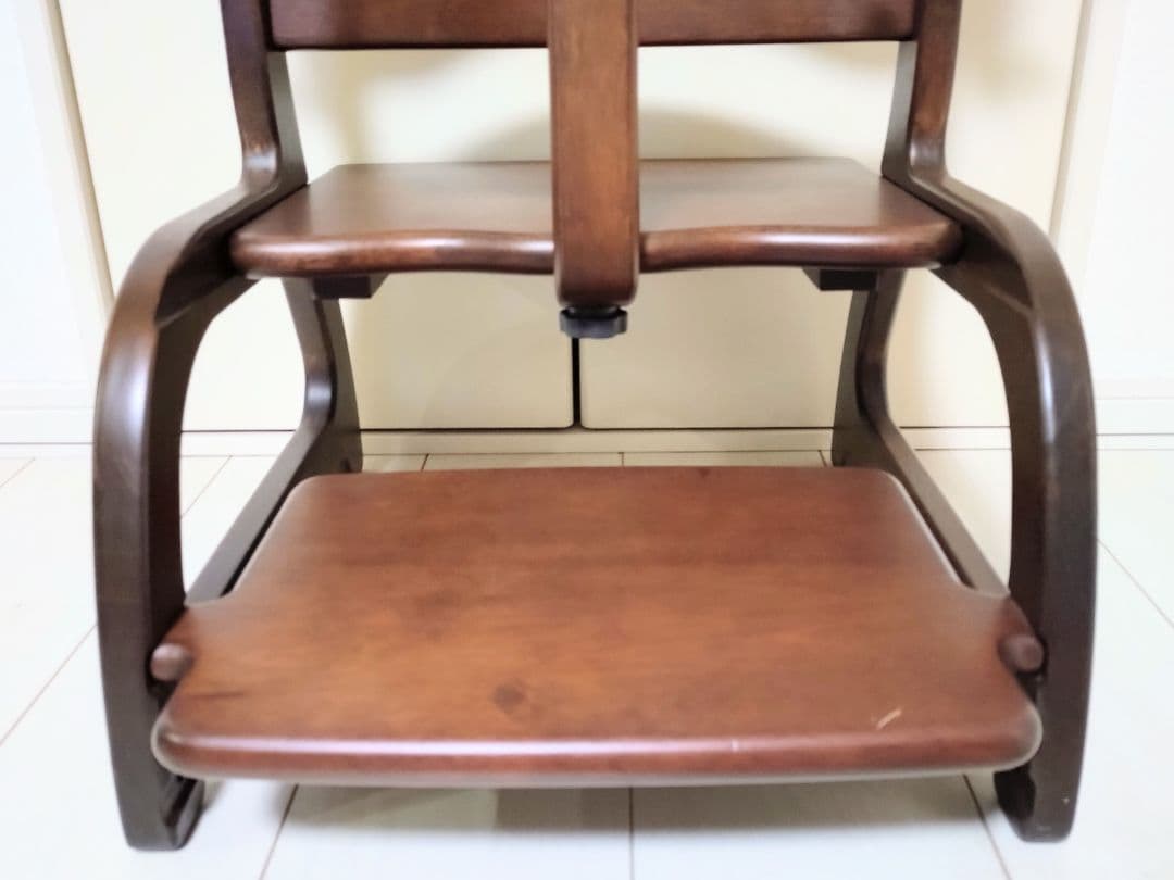 美品 大和屋 すくすくローチェア Ⅱ LB 組立不要