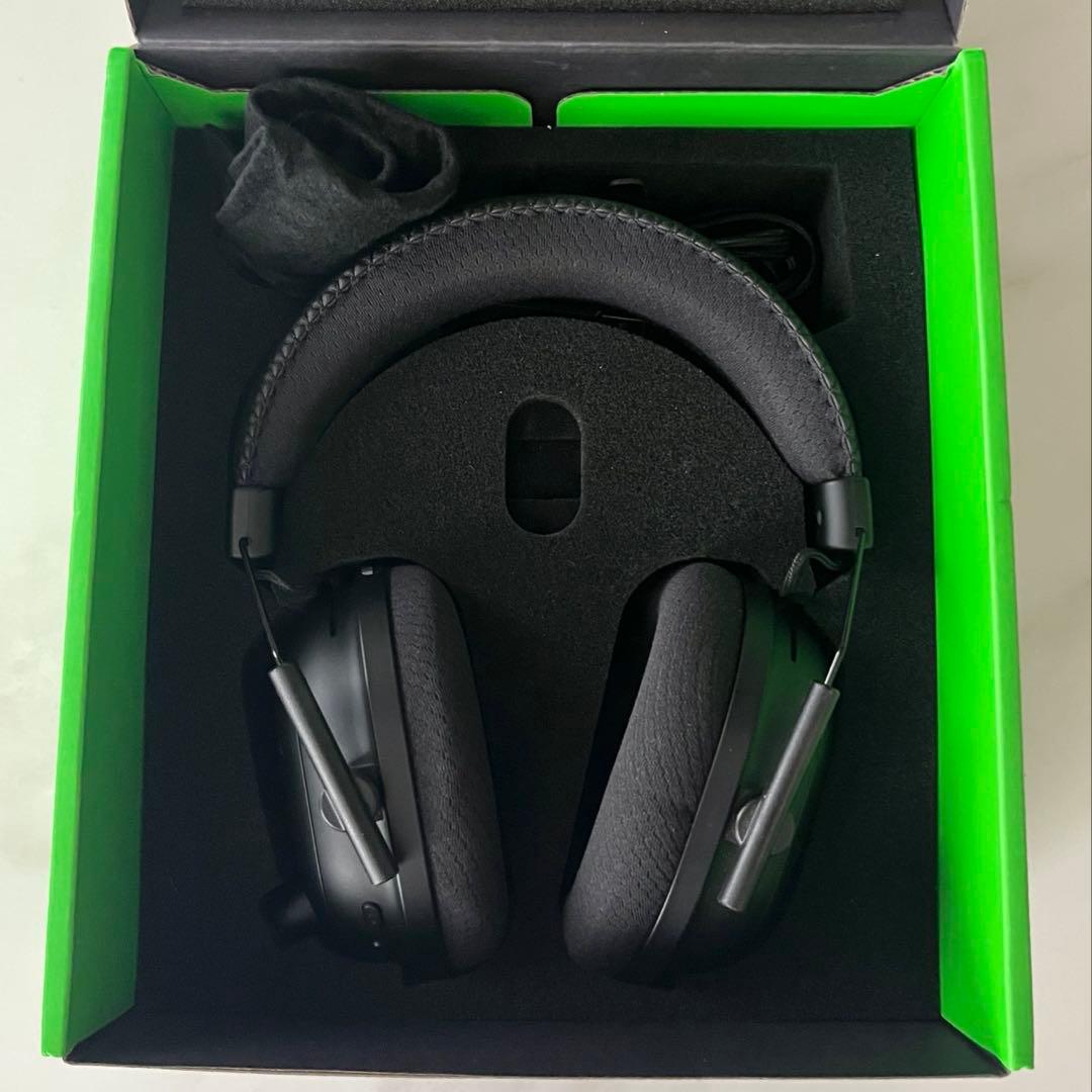 Razer BlackShark V2 Pro ゲーミングヘッドセット