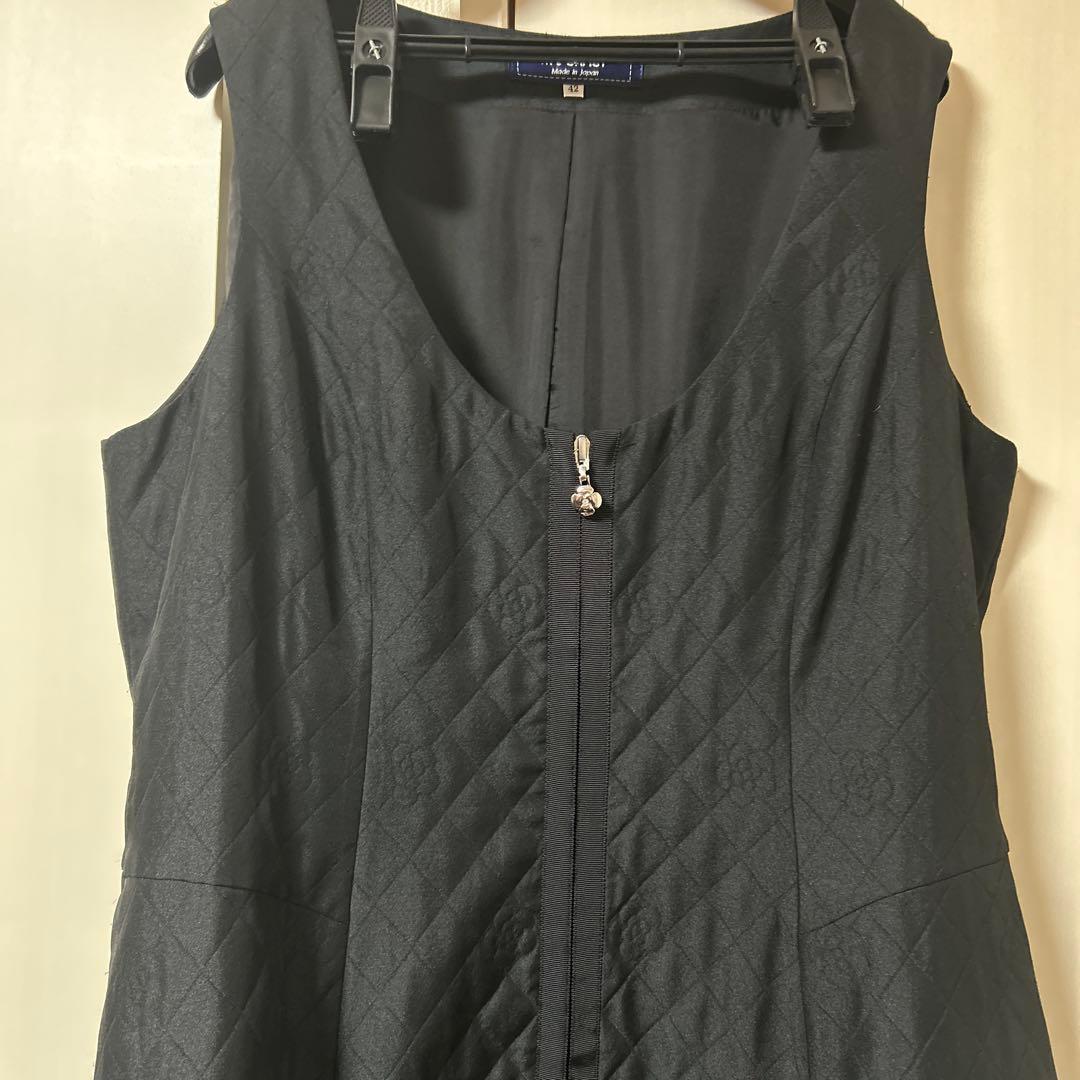 エムズグレイシーサイズ42黒カメリアジャンバースカート