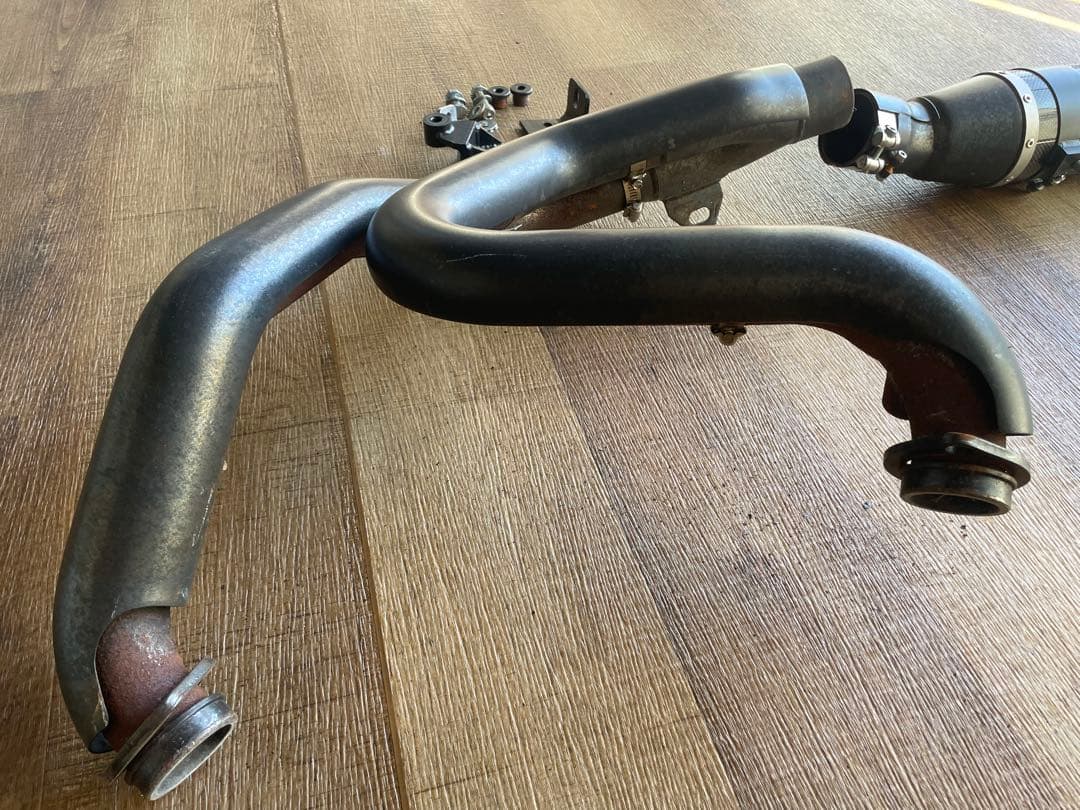 D&D ボブキャット　マフラー　カーボン