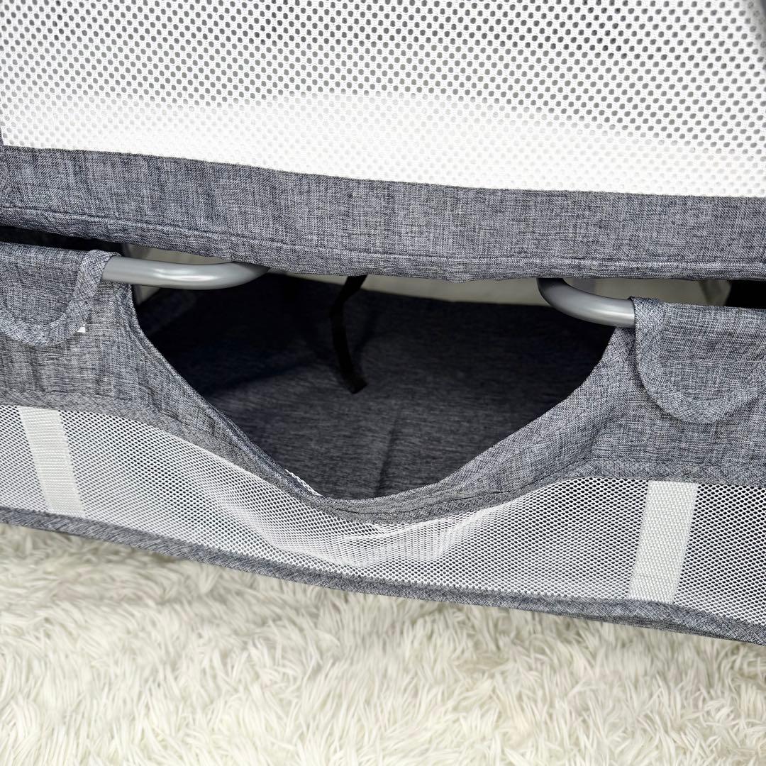 極美品 UBRAVOO ベビーベッド 折りたたみ キャスター付き ゆりかご