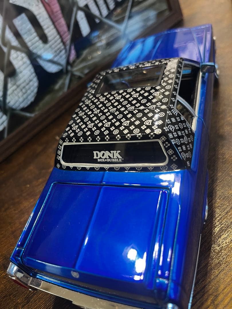 ア*プ様 1/24 キャデラック DONK カスタム品