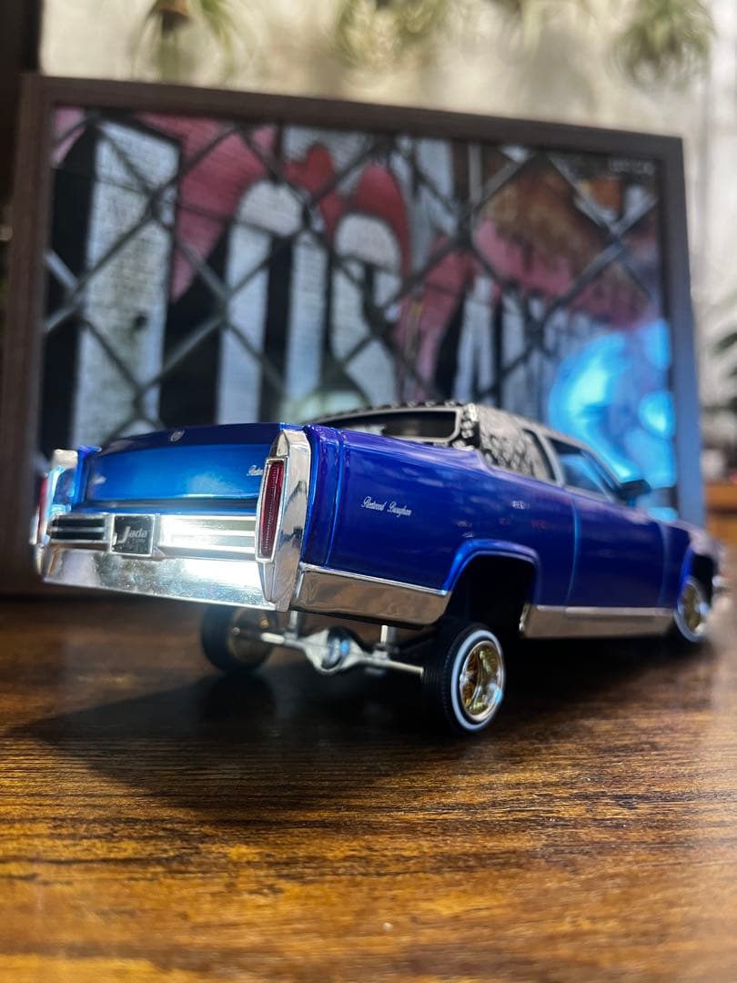 ア*プ様 1/24 キャデラック DONK カスタム品