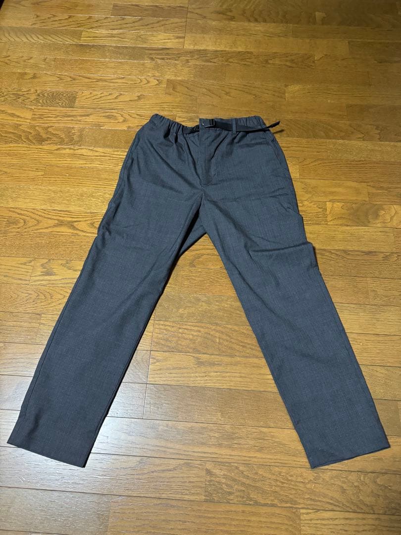 マーカウェア トラックパンツ