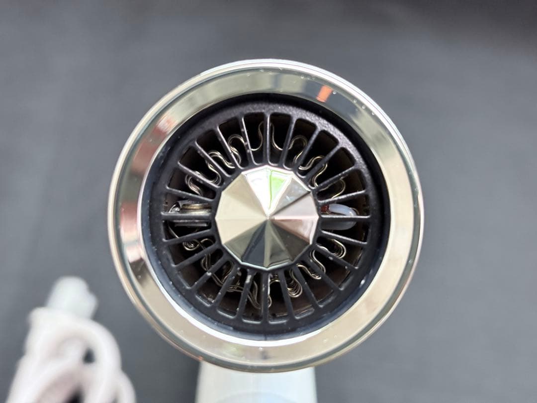 【美品】【動作確認済】【化粧箱付き】ReFa ビューテックヘアドライヤースマート